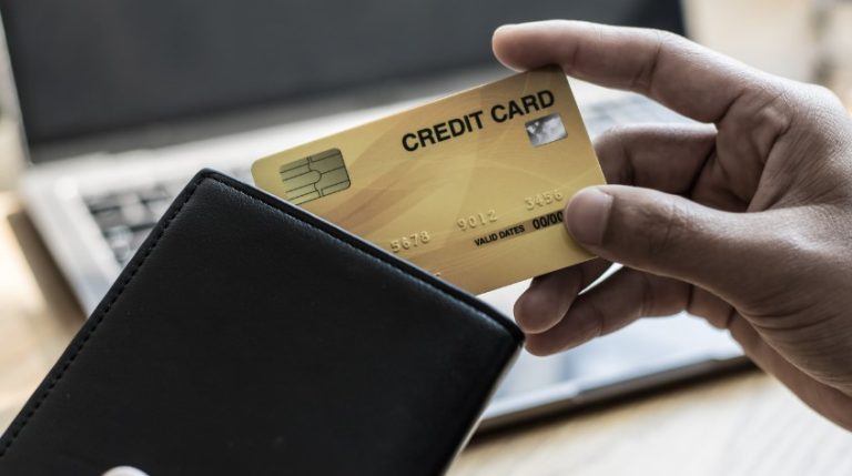 How Do Credit Cards Work