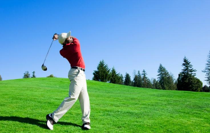 How to Swing a Golf Club? - Online Business Blog