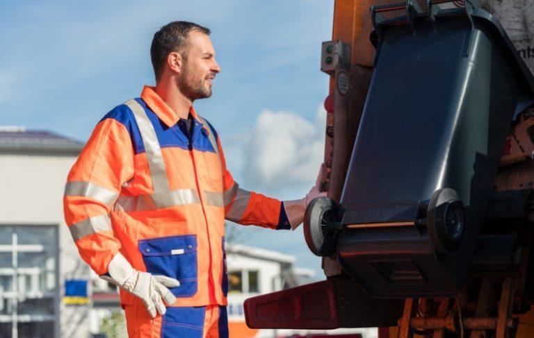 How Much Do Binmen Get Paid in the UK? How Much Do Binmen Get Paid in the UK?