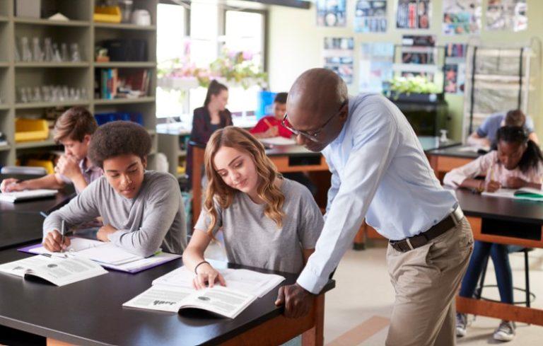 How Much Do Supply Teachers Earn in the UK? How Much Do Supply Teachers Earn in the UK?