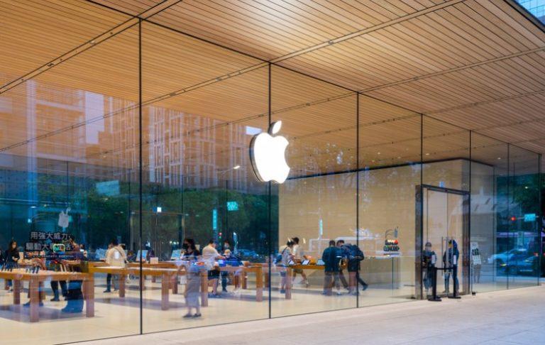 How Much Does Apple Employees Make in the UK?