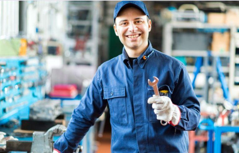 How Much Does Mechanic Make in the UK?