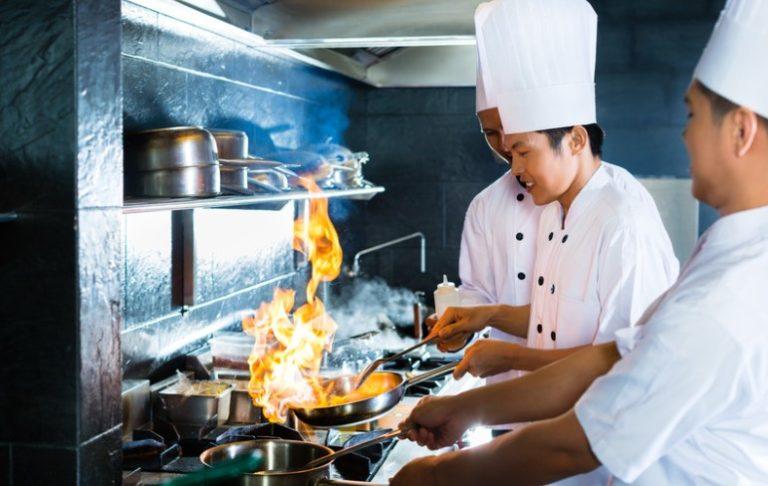 How Much Does a Chef Make in the UK?