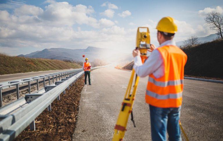 How Much Does a Quantity Surveyor Earn in the UK? How Much Does a Quantity Surveyor Earn in the UK?