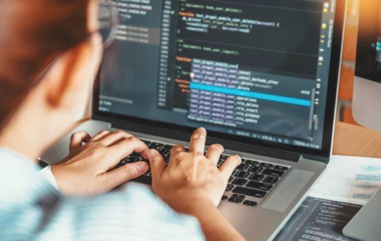 How Much Do Web Developer Make in the UK? How Much Do Web Developer Make in the UK?