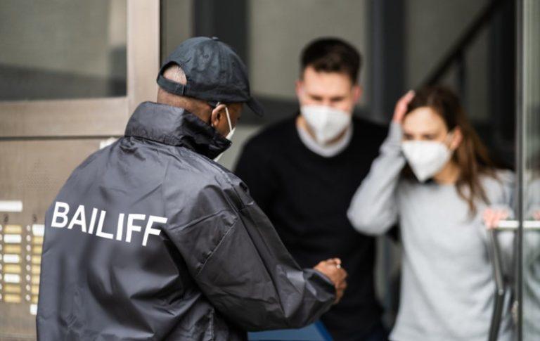 How Much Does a Bailiff Make in the UK? How Much Does a Bailiff Make in the UK?