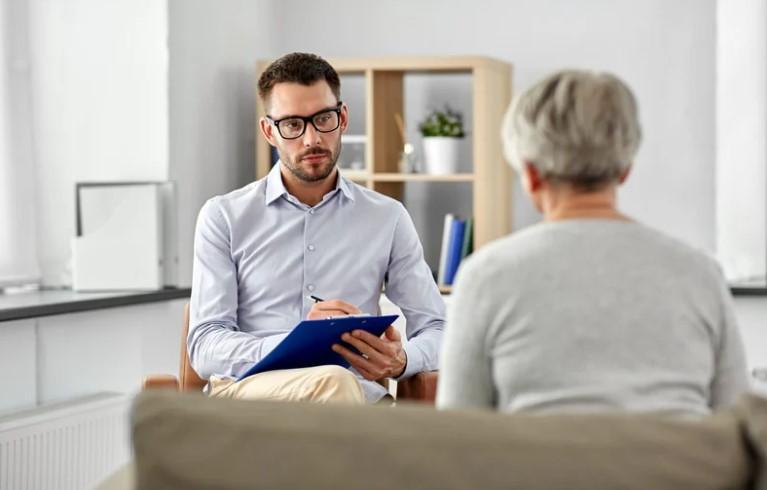 How Much Does a Psychologist Make in the UK? How Much Does a Psychologist Make in the UK?