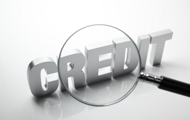 How Much Universal Credit Will I Get if I Earn 1,000 a Month? How Much Universal Credit Will I Get if I Earn 1,000 a Month?