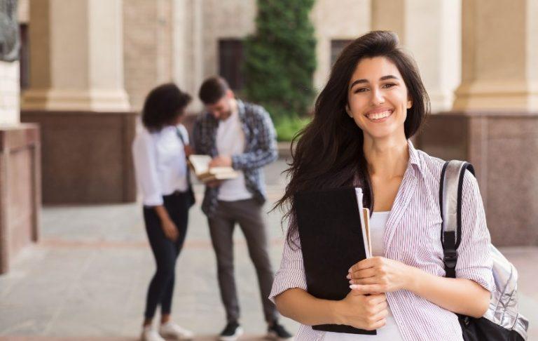 Best Student Loans in UK – Top 10 Lenders Best Student Loans in UK