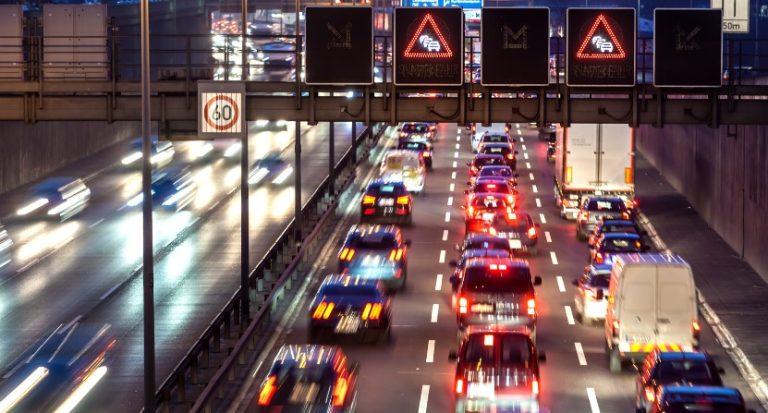 How Do Smart Motorways Prevent Traffic Bunching